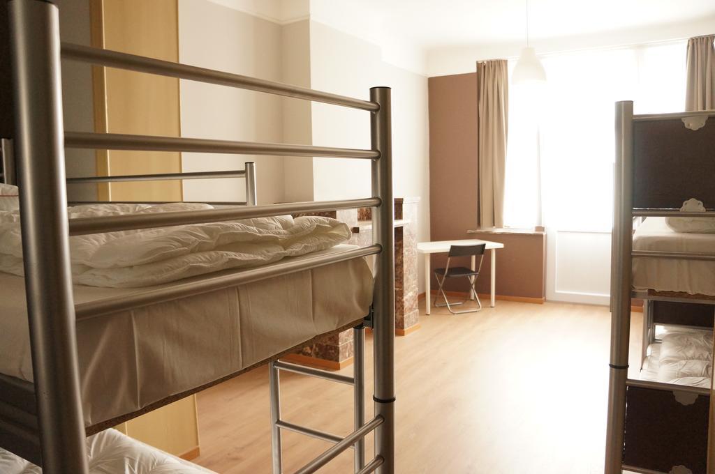 Es Hostel Saint-Gilles Extérieur photo