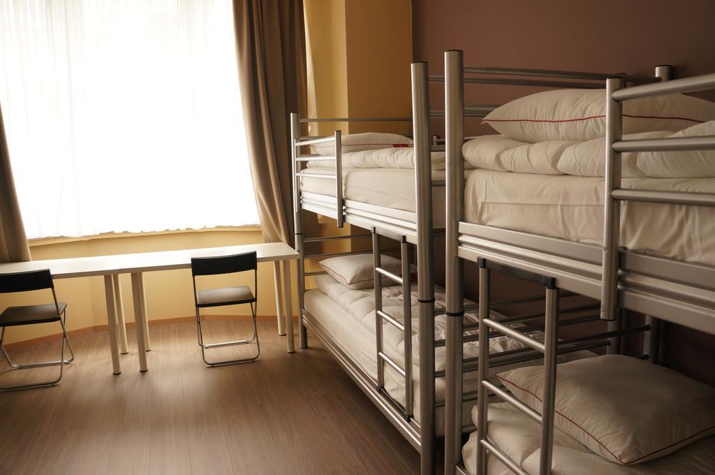 Es Hostel Saint-Gilles Extérieur photo