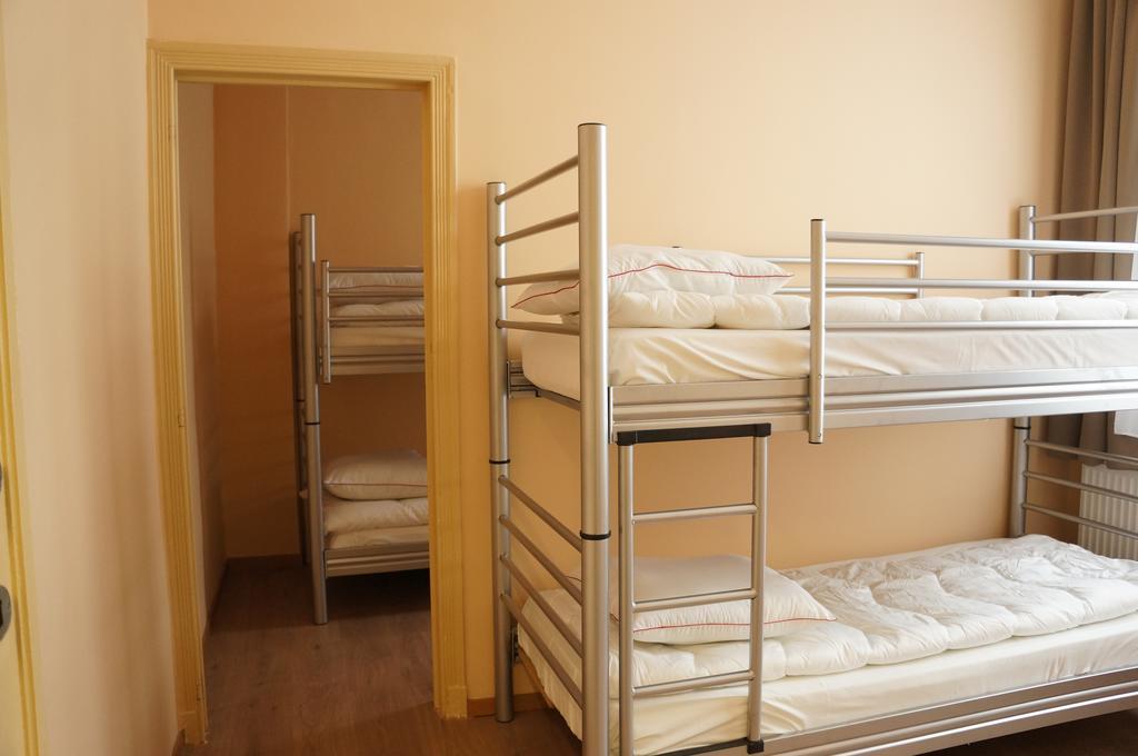 Es Hostel Saint-Gilles Extérieur photo