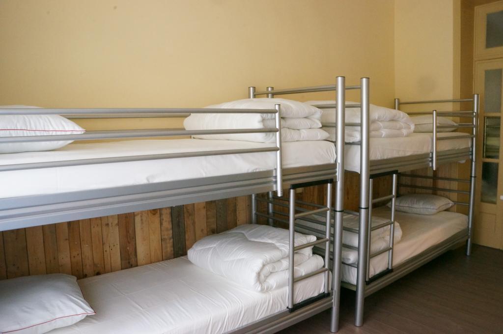 Es Hostel Saint-Gilles Extérieur photo